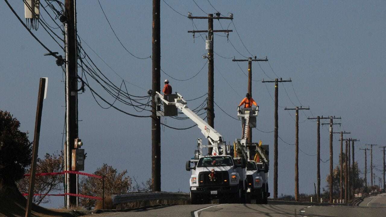 image for Oxygen-dependent California man dies 12 minutes after PG&E cuts power to his home