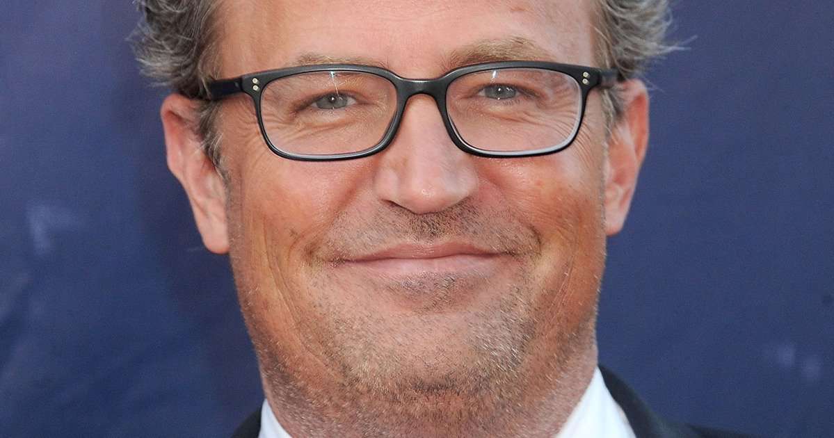 image for Matthew Perry Doesn’t Remember Filming 3 Seasons of Friends