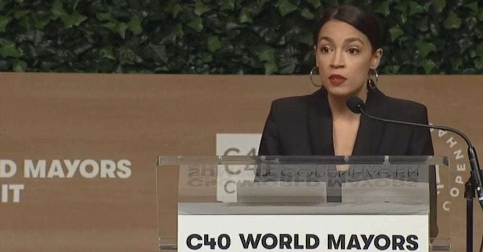 image for Applause at Global Summit as Ocasio-Cortez Calls Climate Crisis 'Consequence of Our Unsustainable Way of Life'