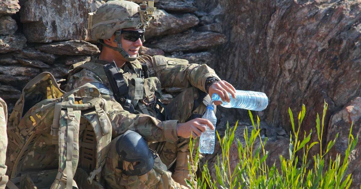 image for Soldiers’ bottled water consumption is unsustainable in the next war, Army report says