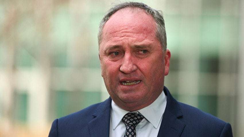 image for Barnaby Joyce says NSW bushfire dead 'most likely' voted for the Greens