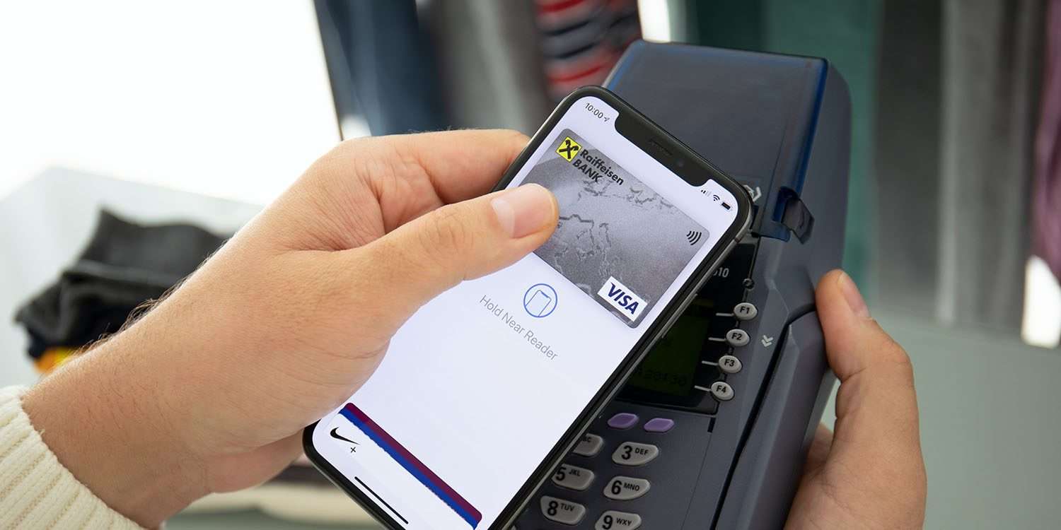 image for iPhone's NFC chip should be open to other mobile wallet apps