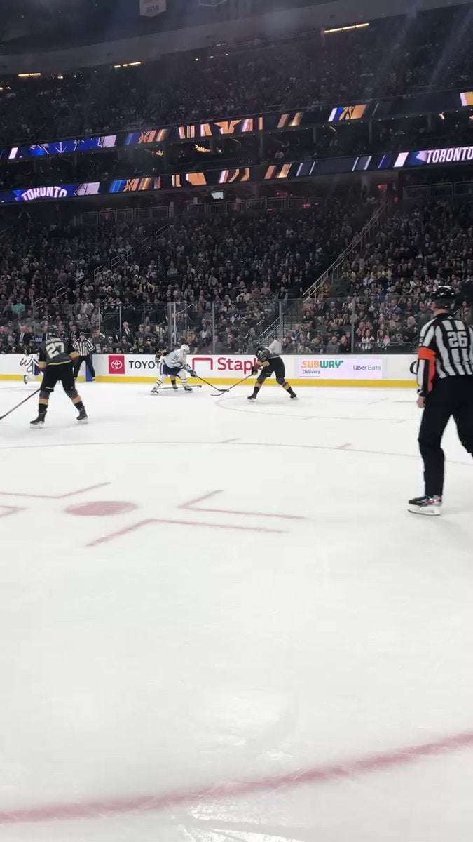 image for Vegas Golden Knights auf Twitter: "HOW???? 😵… "