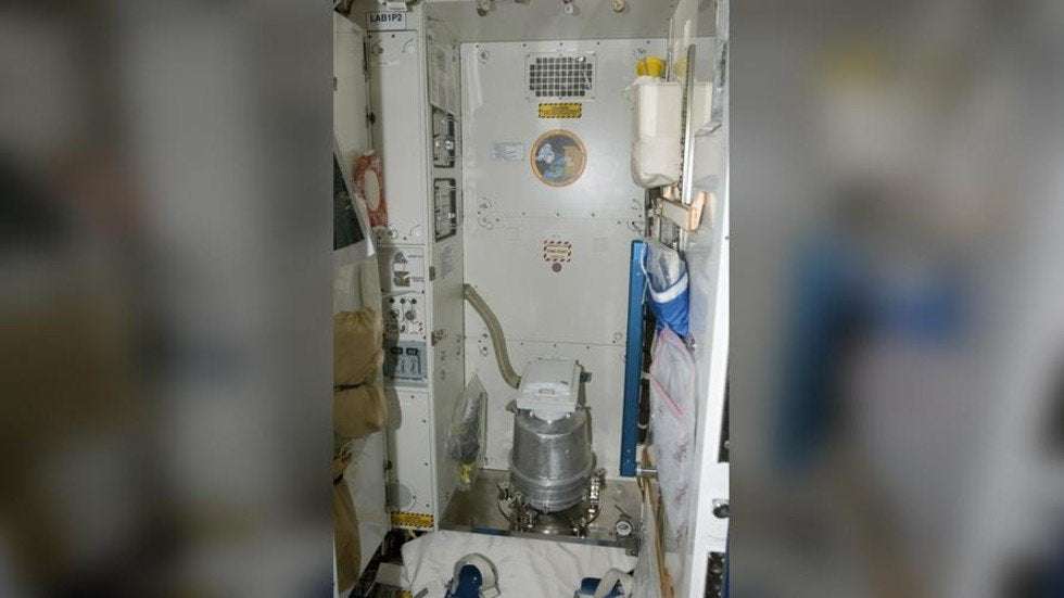 image for Rage against the latrine: BOTH toilets on ISS reportedly broken down