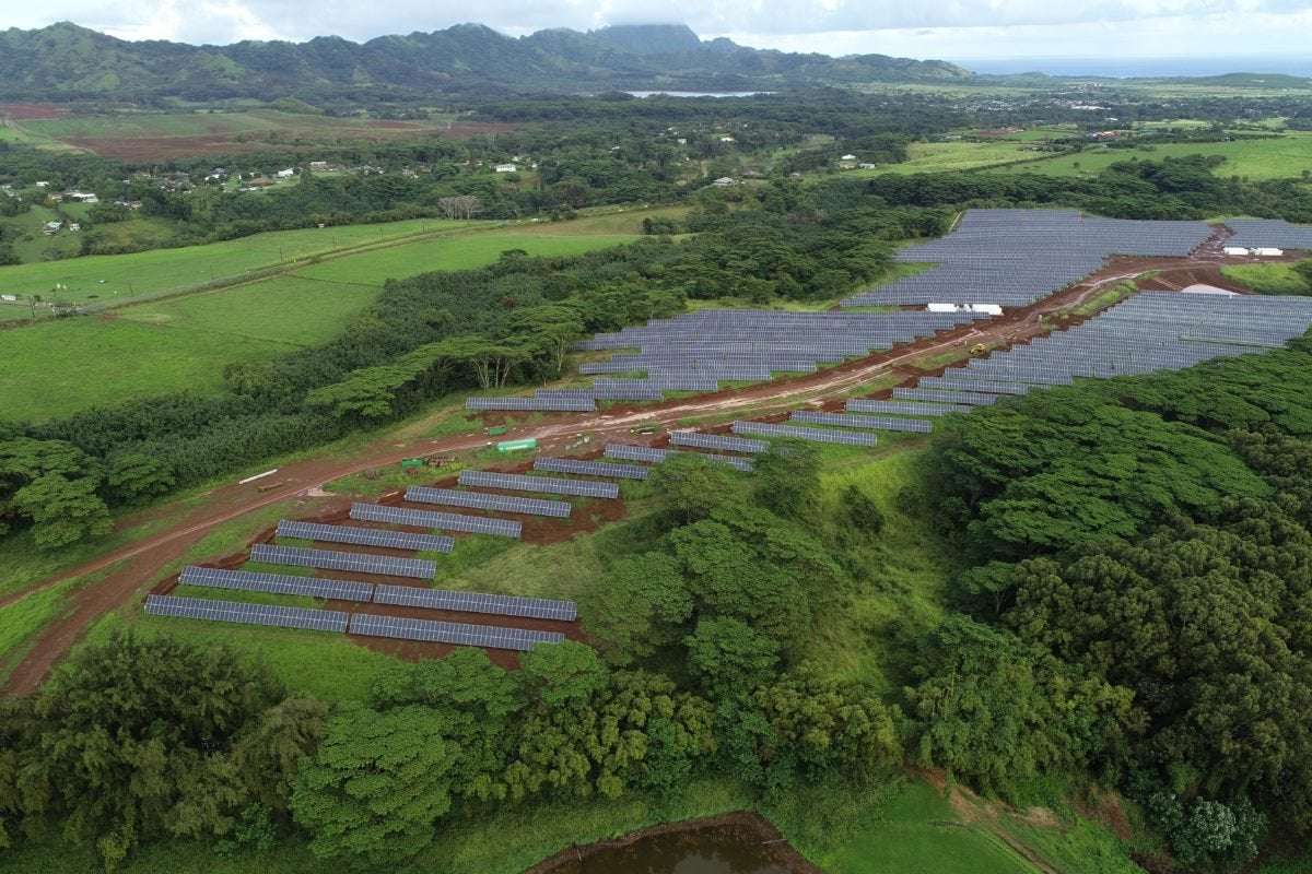 image for Kauai was 100% renewably powered for 32 hours over the last month