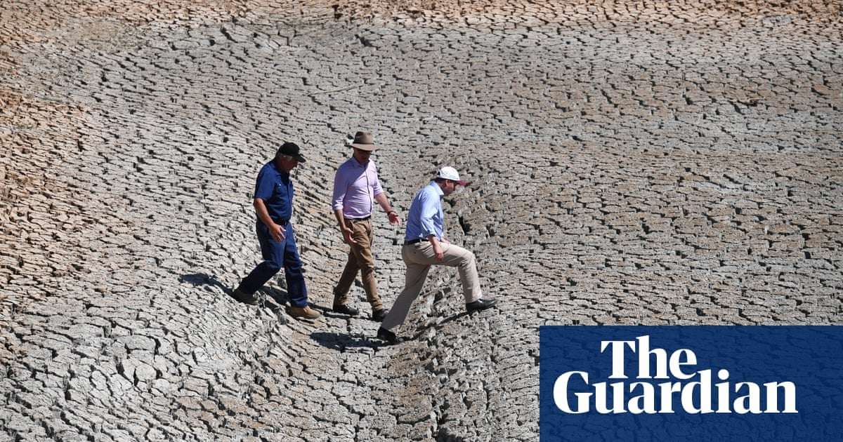 image for Chinese company approved to run water mining operation in drought-stricken Queensland