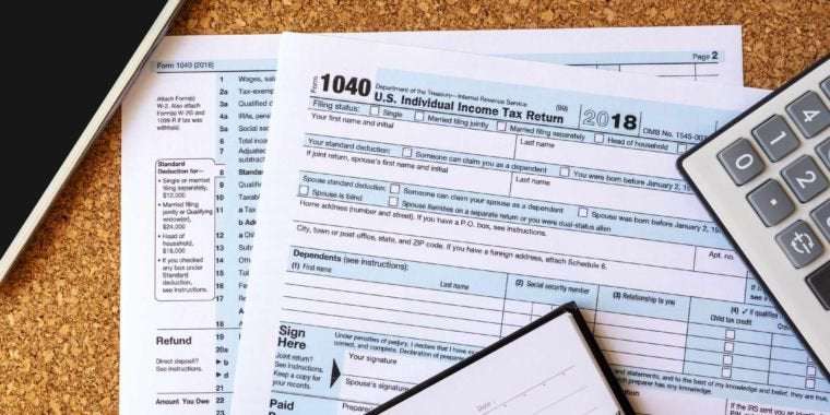 image for IRS drops longstanding promise not to compete against TurboTax