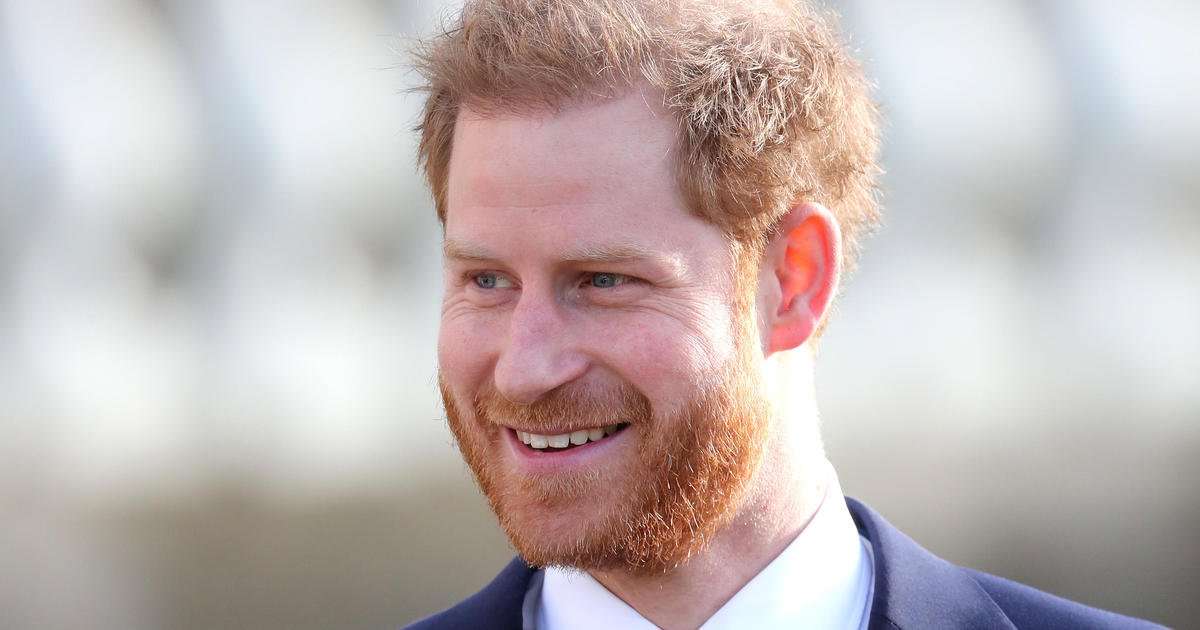 image for British army veteran says Prince Harry protected him from homophobic bullies