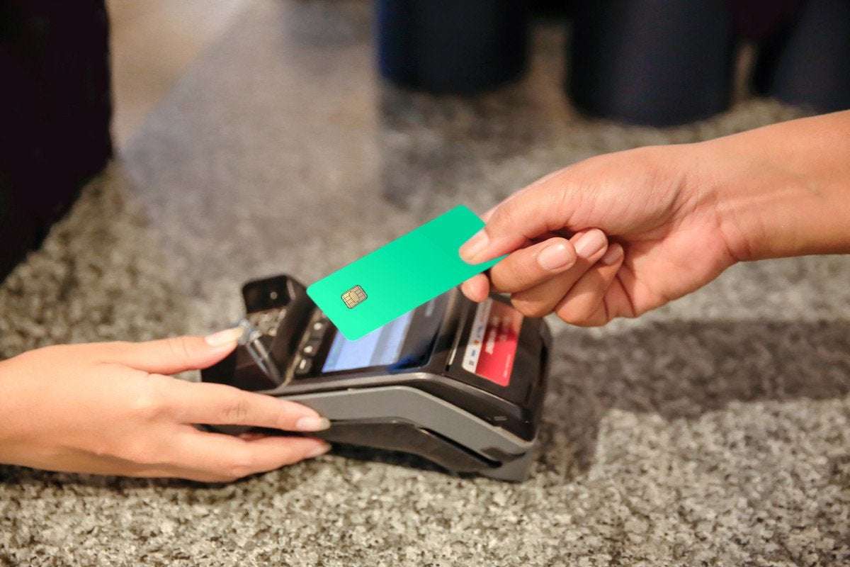 image for Cashless businesses are now banned in NYC