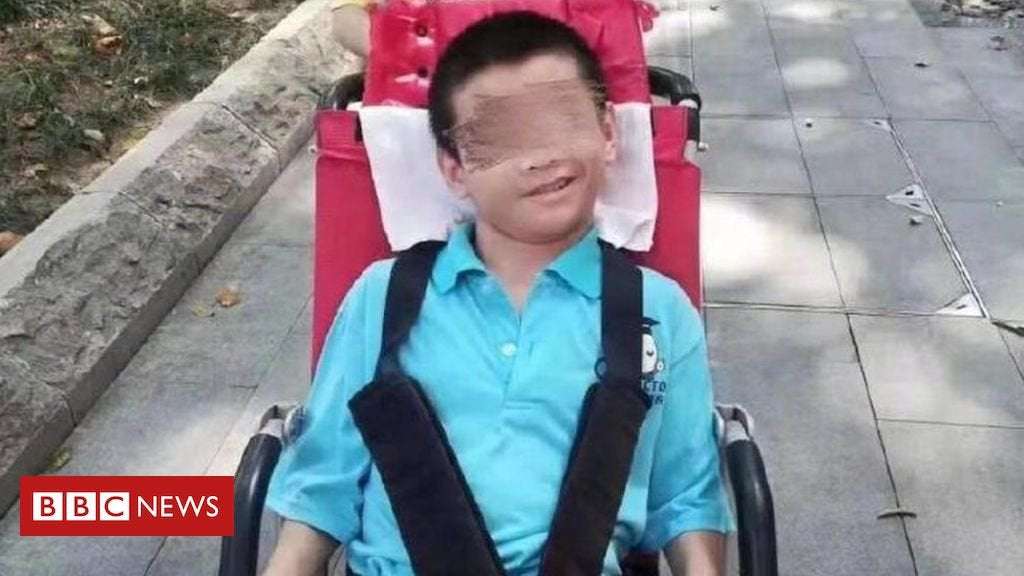 image for Coronavirus: Disabled boy dies in China after father quarantined