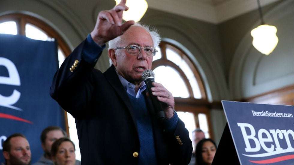 image for Sanders: 'Obviously I am not a communist,' but maybe Trump 'doesn't know the difference'