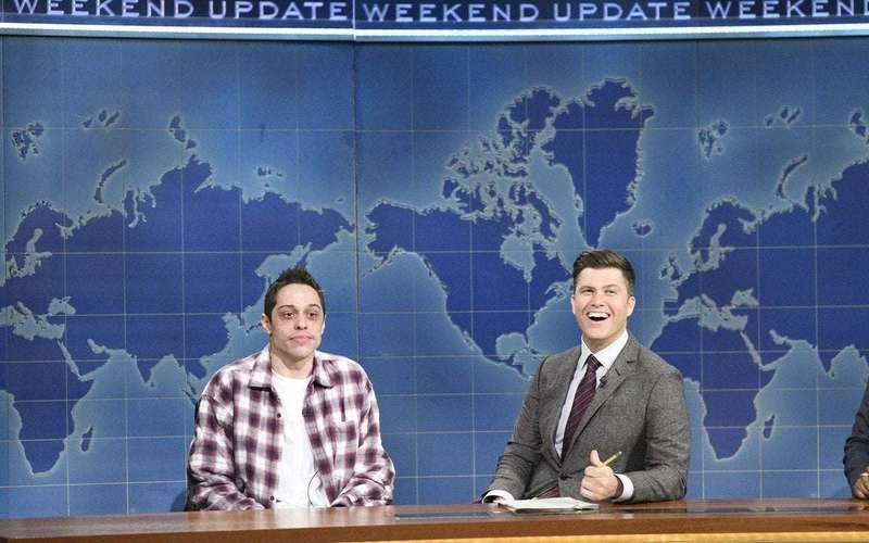 image for Pete Davidson Might Not Stay on SNL: 'They Think I'm F--king Dumb'