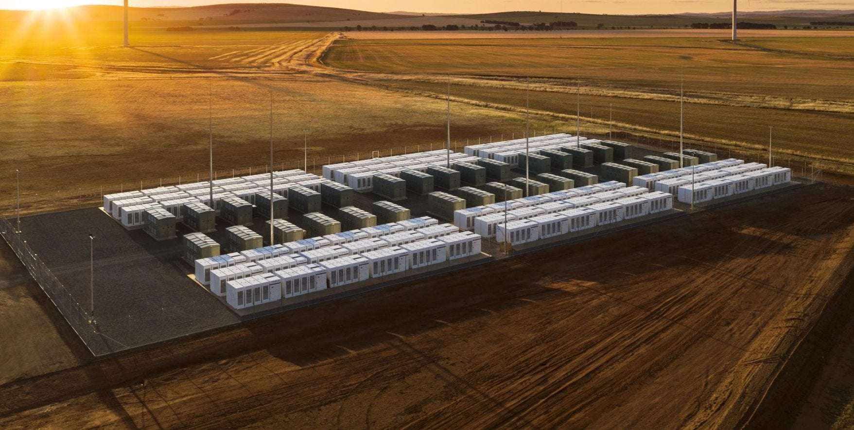 image for Tesla âbig batteryâ in Australia is becoming a bigger nightmare for fossil fuel power generators