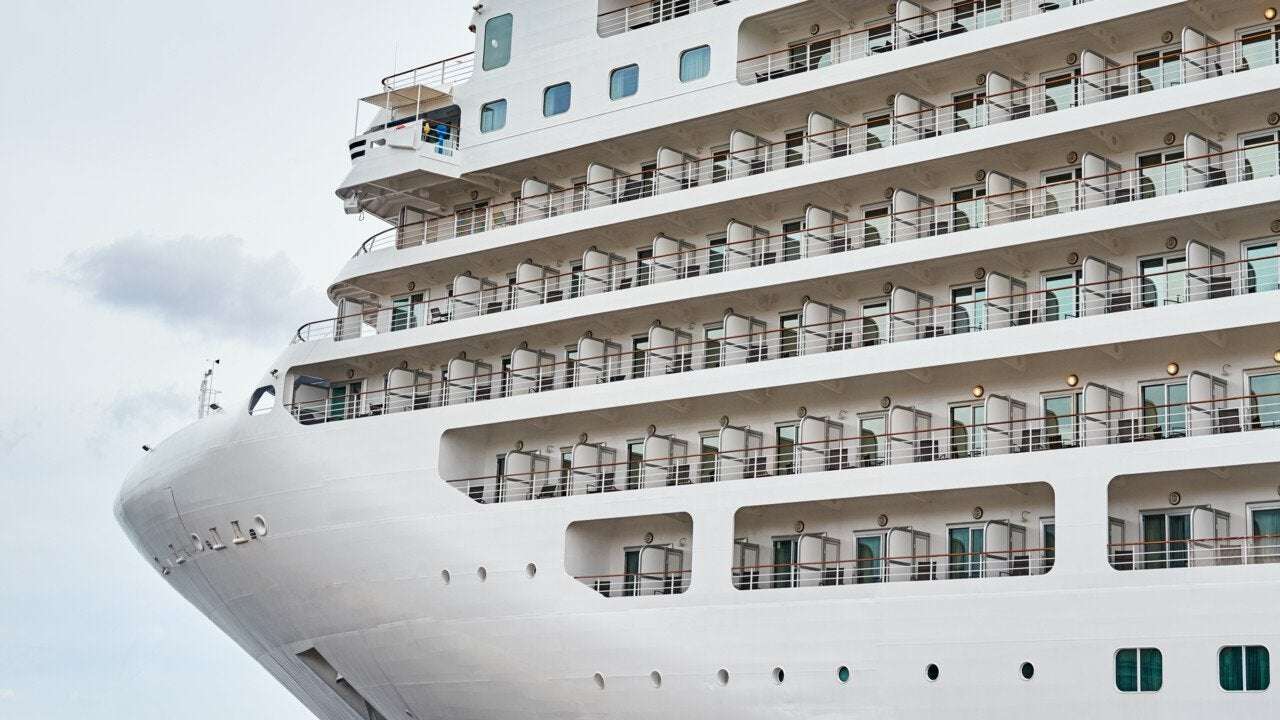 image for Quarantine on cruise ship resulted in more Corona patients