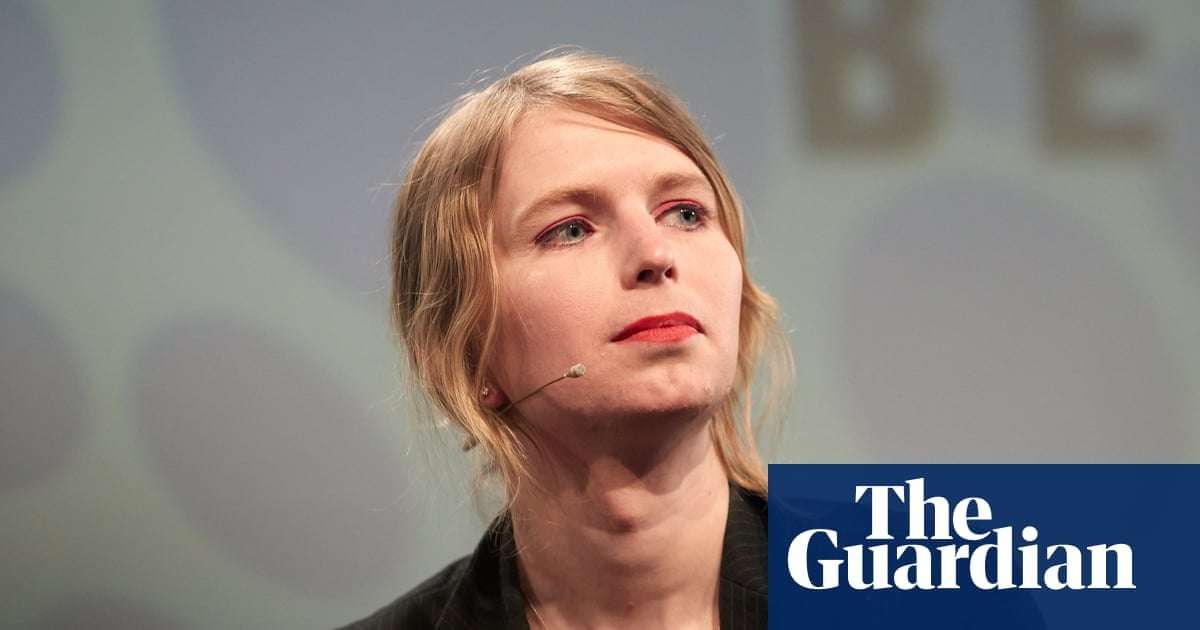 image for Judge orders Chelsea Manning's release from jail in Virginia