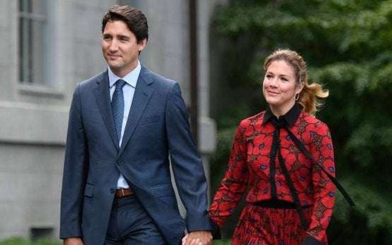 image for Sophie Gregoire Trudeau tests positive for COVID-19