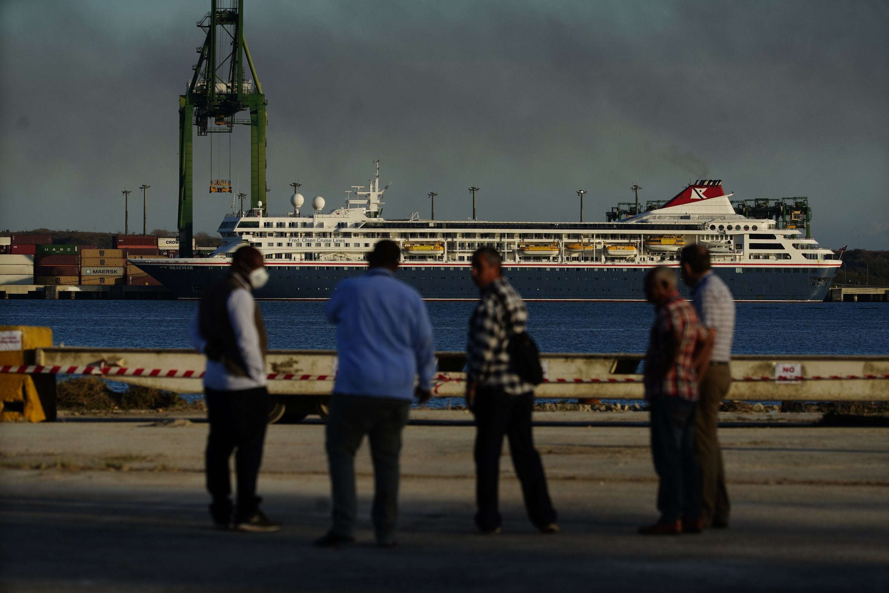 image for Cruise ship with COVID-19 patients docks in Cuba