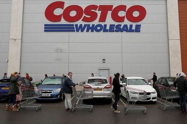 image for More Costco Employees Have Tested Positive For The Coronavirus Days After A Coworker Died From The Disease