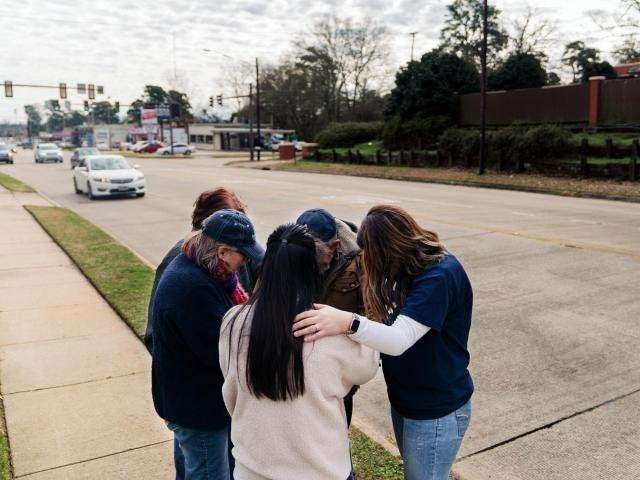 image for Eight arrested outside Charlotte abortion clinic for violating order :: WRAL.com