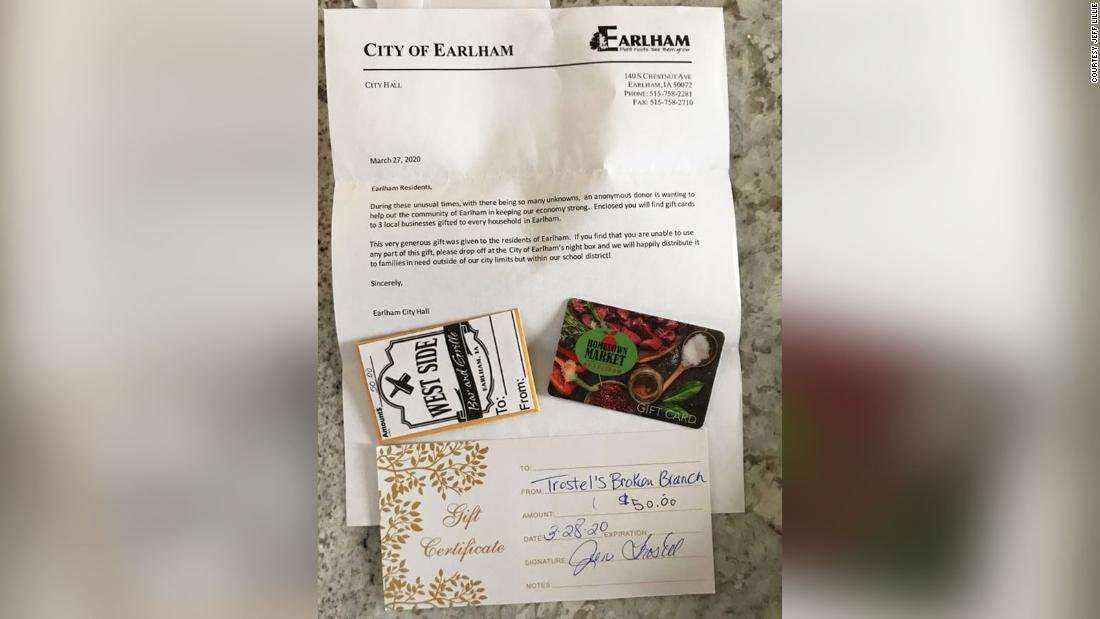 image for Anonymous donor gives every household in an Iowa town $150 in gift cards for food