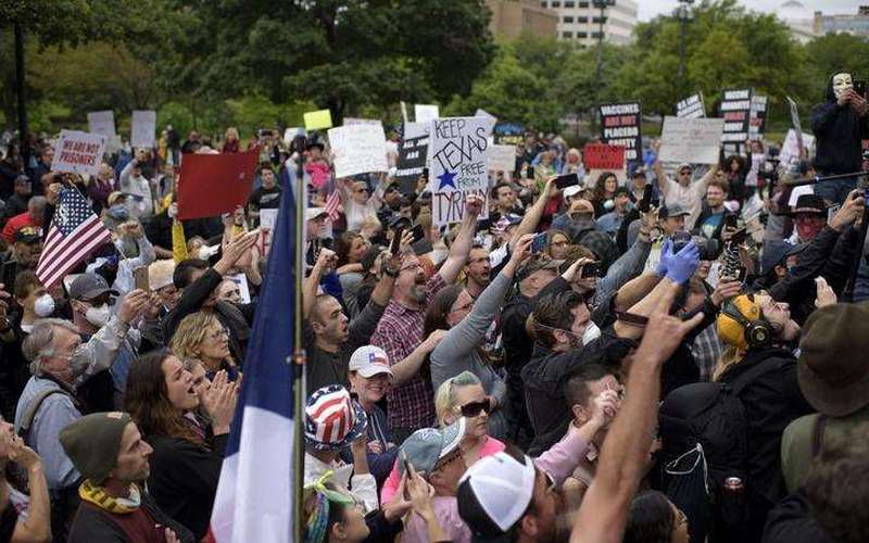 image for Protesters in Texas ignore social distancing, oppose lockdown
