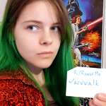 image for 20F, spontaneously dyed my hair green during quarantine. Roast me and replace the boredom with emotional pain