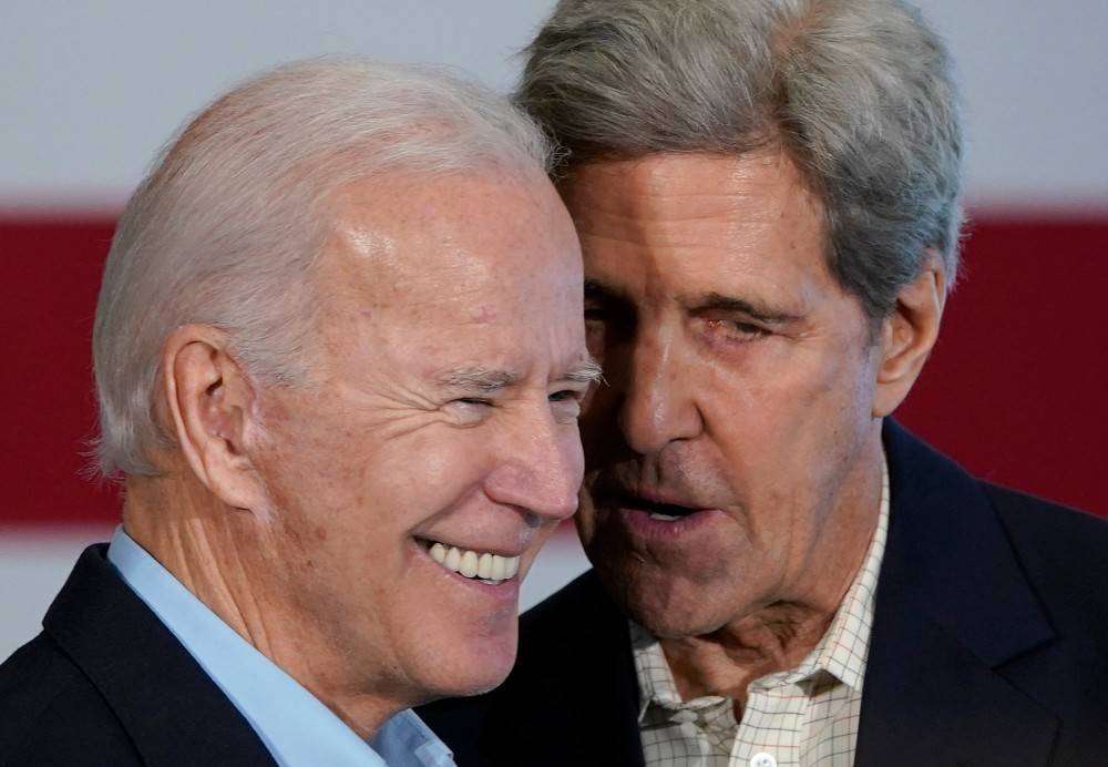 image for Biden Names Ocasio-Cortez, Kerry to Lead His Climate Task Force, Bridging Democrats’ Divide