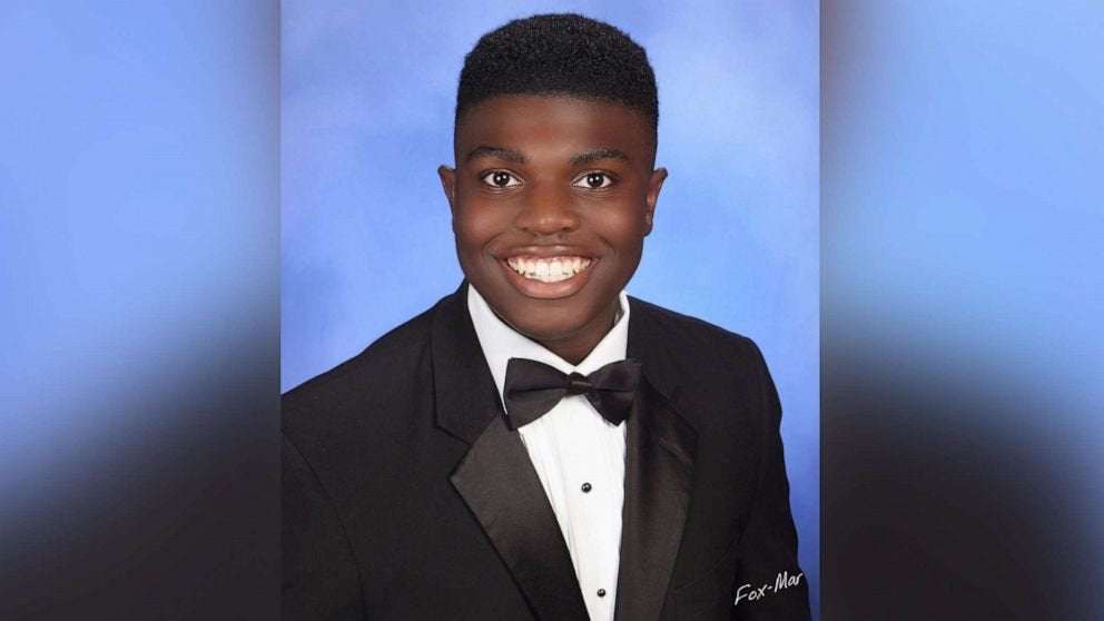 image for High school senior becomes 1st black valedictorian with school's highest GPA ever