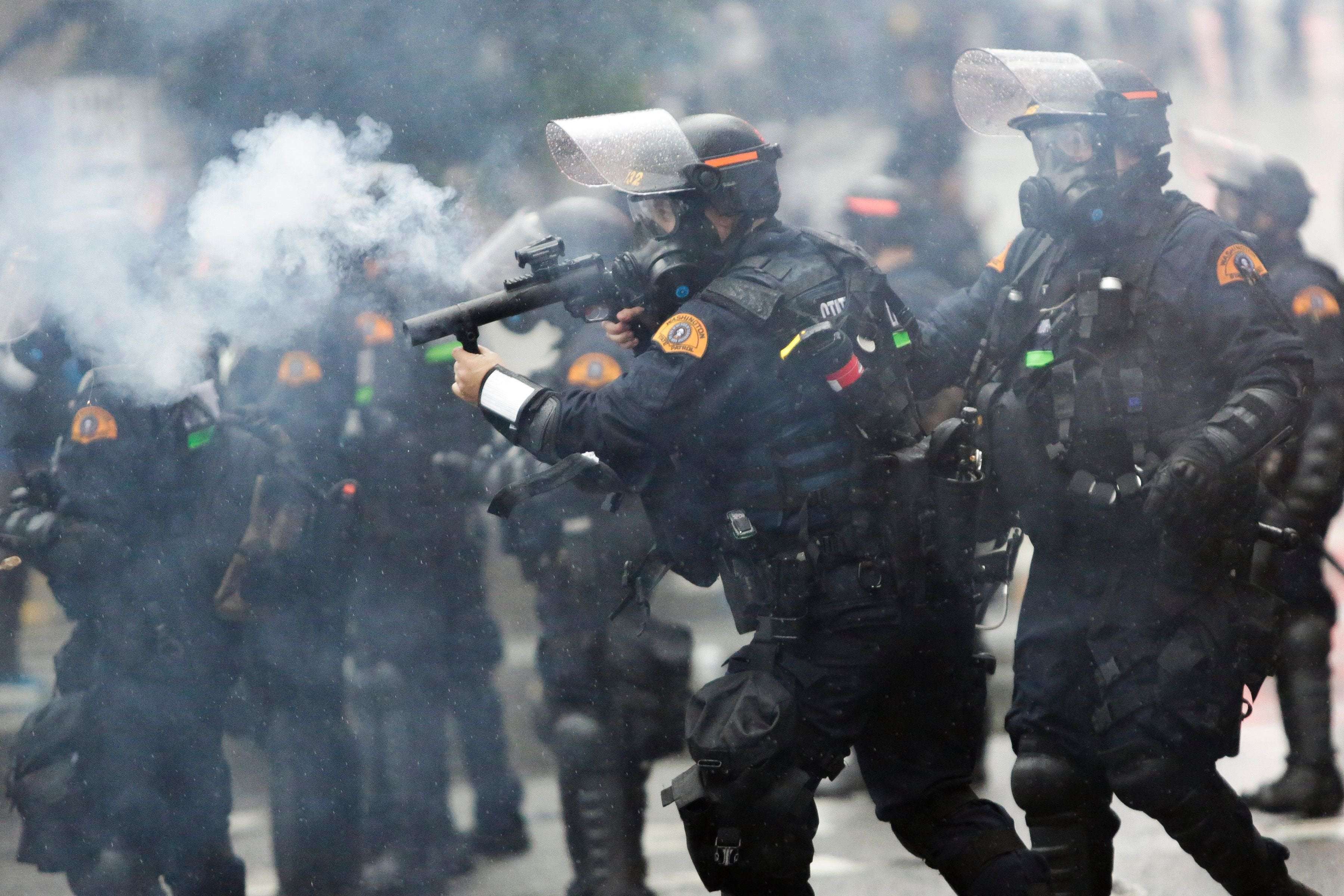 image for Amnesty International: U.S. police must end militarized response to protests