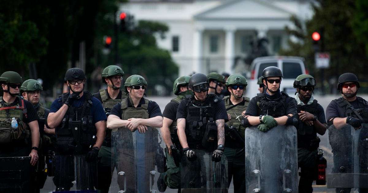 image for "Unacceptable": Democrats sound alarm over unidentified law enforcement patrolling D.C. protests