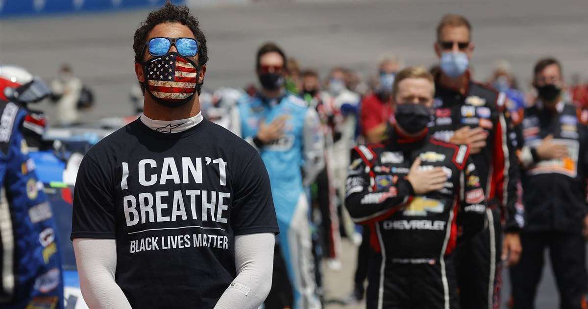 image for Bubba Wallace wants NASCAR to ban the Confederate flag