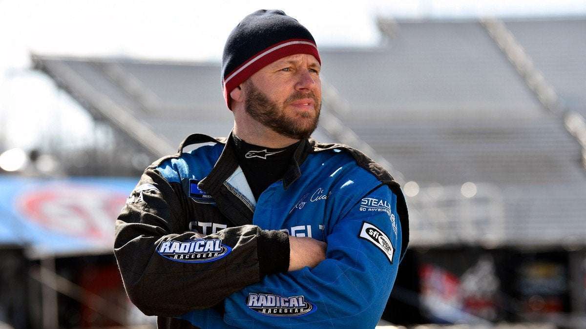 image for A NASCAR Truck Driver Is Quitting Over the Sport’s New Confederate Flag Policy