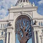 image for Giant iron tree built In Russia's Ministry of Agriculture.