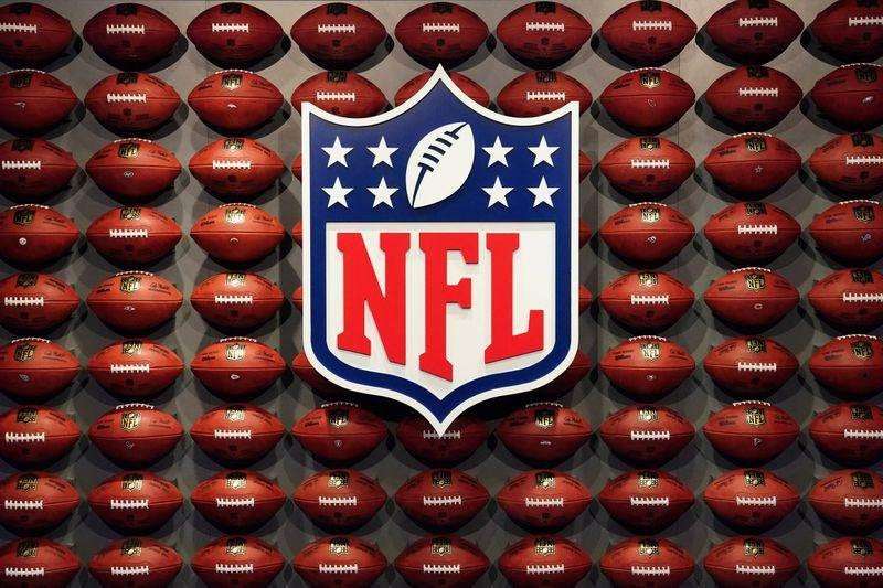 image for 72 NFL players test positive for COVID-19, players' union says