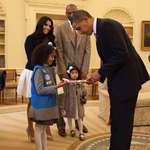 image for Kobe Bryant's daughter selling Girl Scout Cookies to Obama