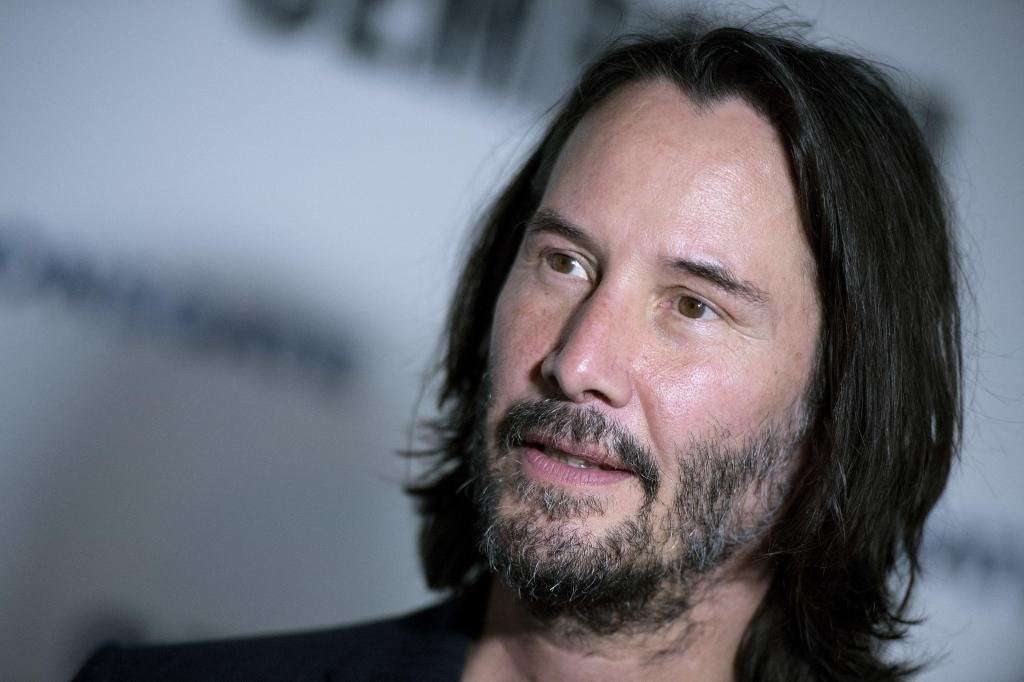 image for ‘The Matrix 4’ Back Shooting In Berlin, Keanu Reeves Says He’s “Grateful To Be Working”