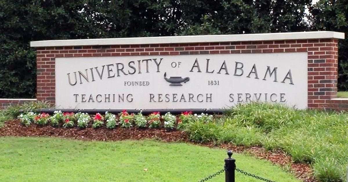 image for University of Alabama orders faculty to keep quiet about outbreak