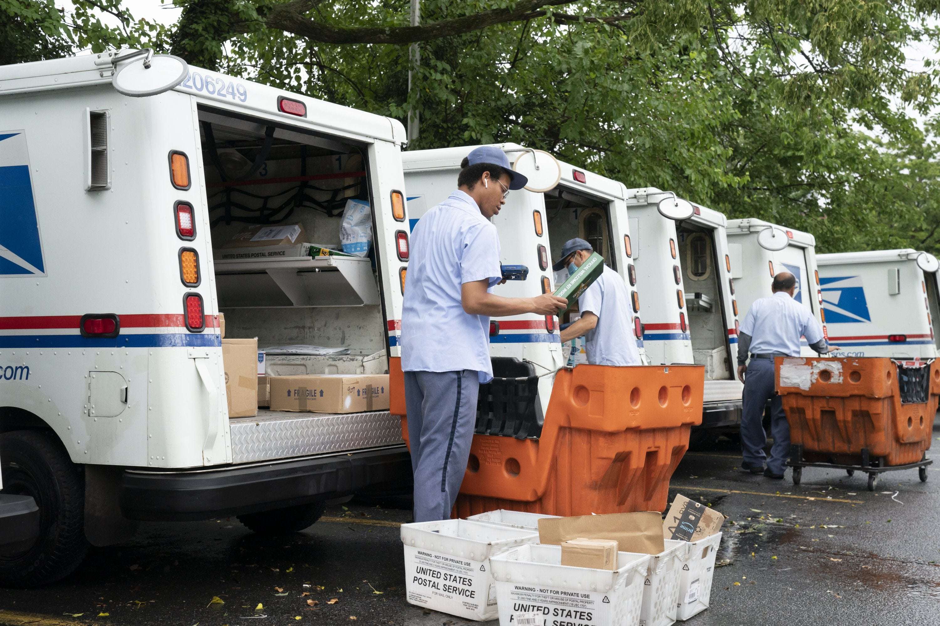 image for US judge blocks Postal Service changes that slowed mail