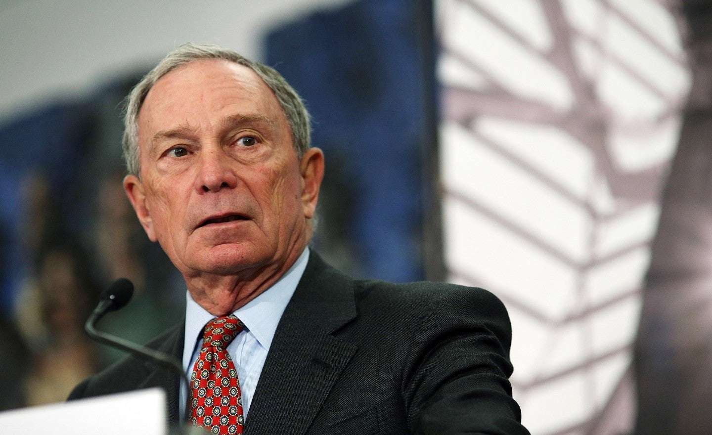 image for Bloomberg pays fines for 32,000 felons in Florida so they can vote