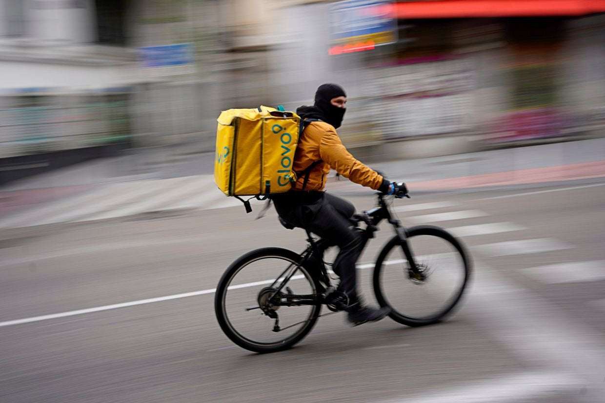 image for Spain's Supreme Court rules food delivery riders are employees, not freelancers