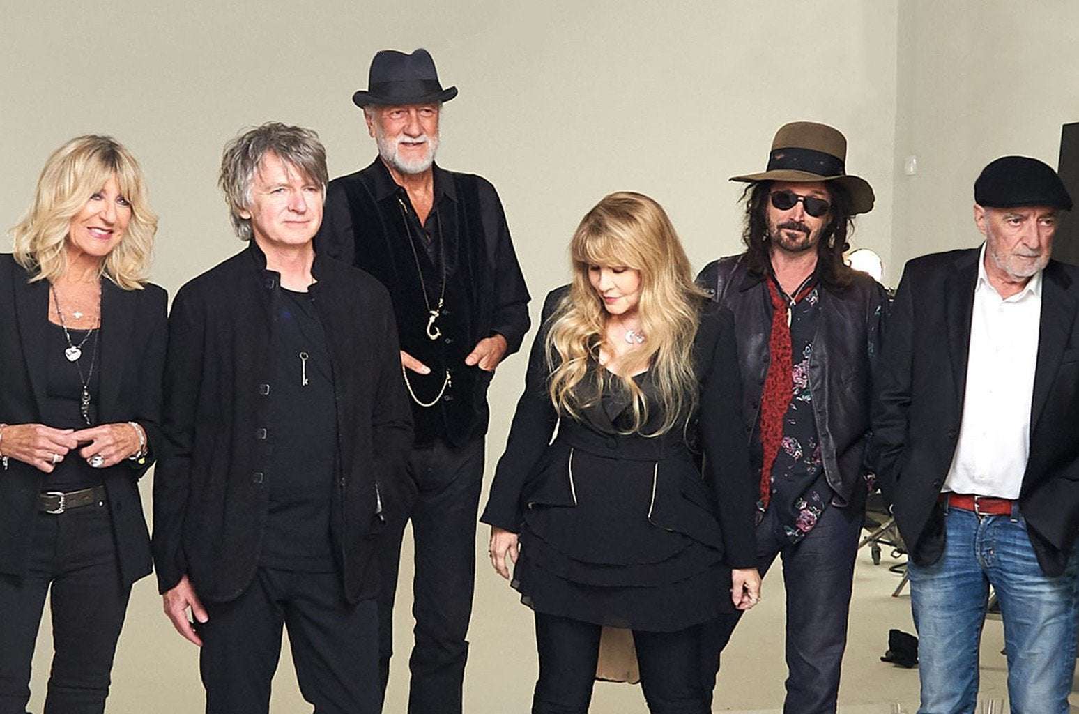 image for Fleetwood Mac's 'Dreams' Charts on Hot 100 For First Time since 1977, Thanks to TikTok Revival