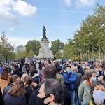 image for Thousands gather in Paris to protest against muslim terrorism