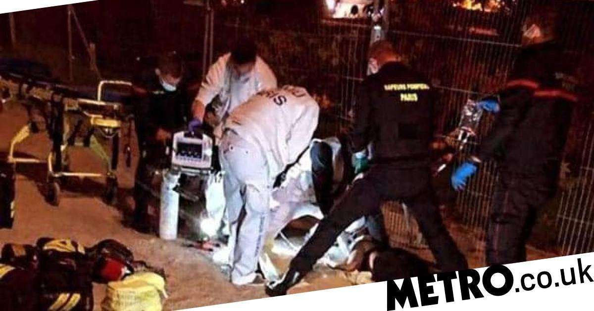 image for Paris stabbing: Muslim women stabbed under Eiffel Tower
