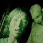 image for According to director Neil Marshall, the Crawlers in The Descent (2005) are descended from cavemen who never left the caves, explaining why they somewhat resemble humans.