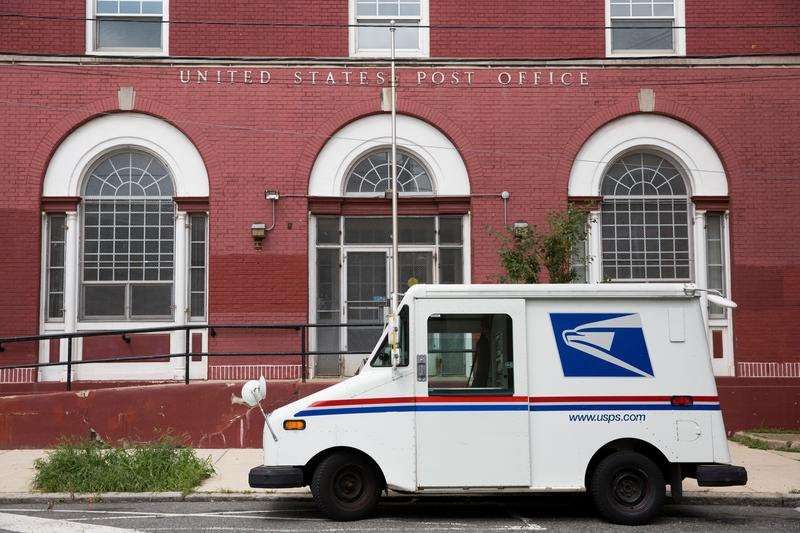 image for U.S. judge orders USPS to reinforce 'extraordinary measures' ballot delivery policy