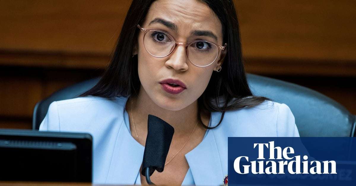 image for Alexandria Ocasio-Cortez ends truce by warning ‘incompetent’ Democratic party