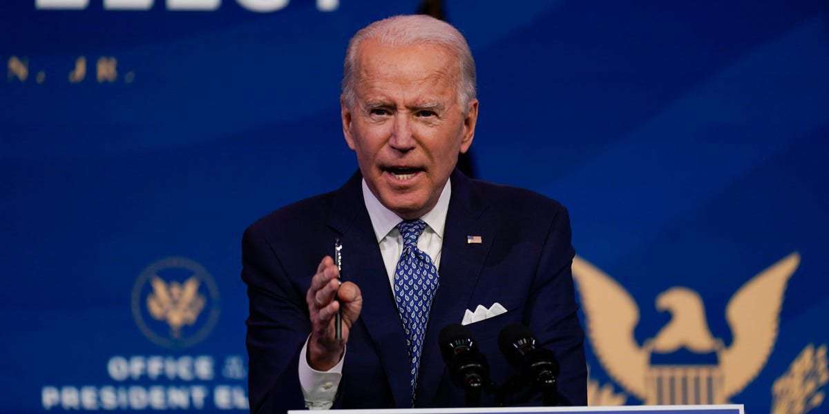 image for Biden says the Pentagon isn't briefing his team on the suspected Russian cyberattack
