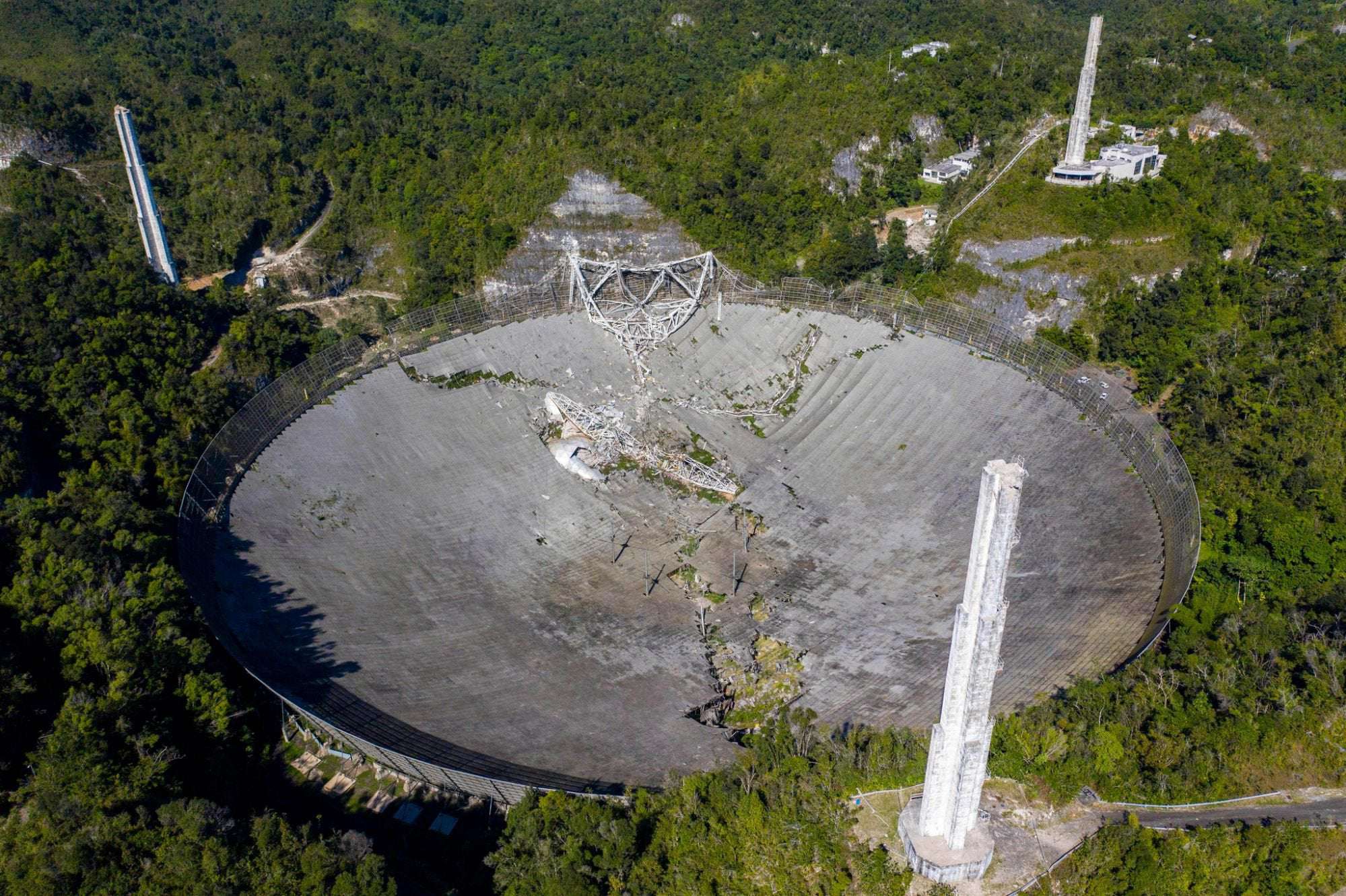 image for Puerto Rico commits $8 million to rebuild Arecibo telescope