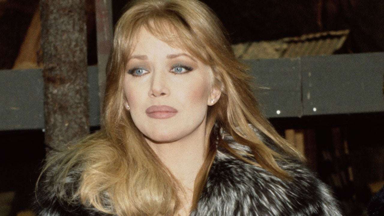 image for Tanya Roberts, Bond Girl & 'That 70's Show' Star, Dead at 65