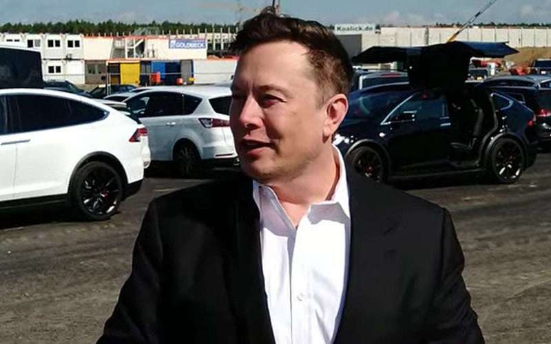 image for Teslaâs Elon Musk donates $5 million to free education platform Khan Academy
